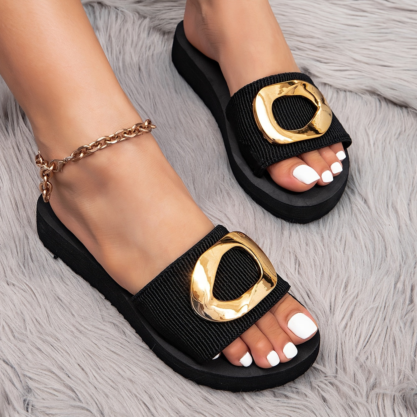 Saphira | Bold Style Effortless Comfort