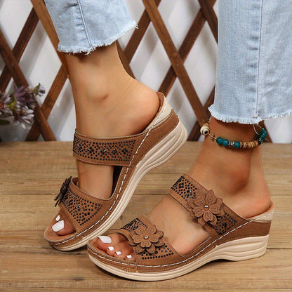 Delor | Floral Wedge Slides