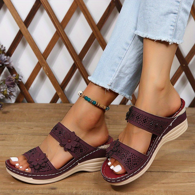 Delor | Floral Wedge Slides