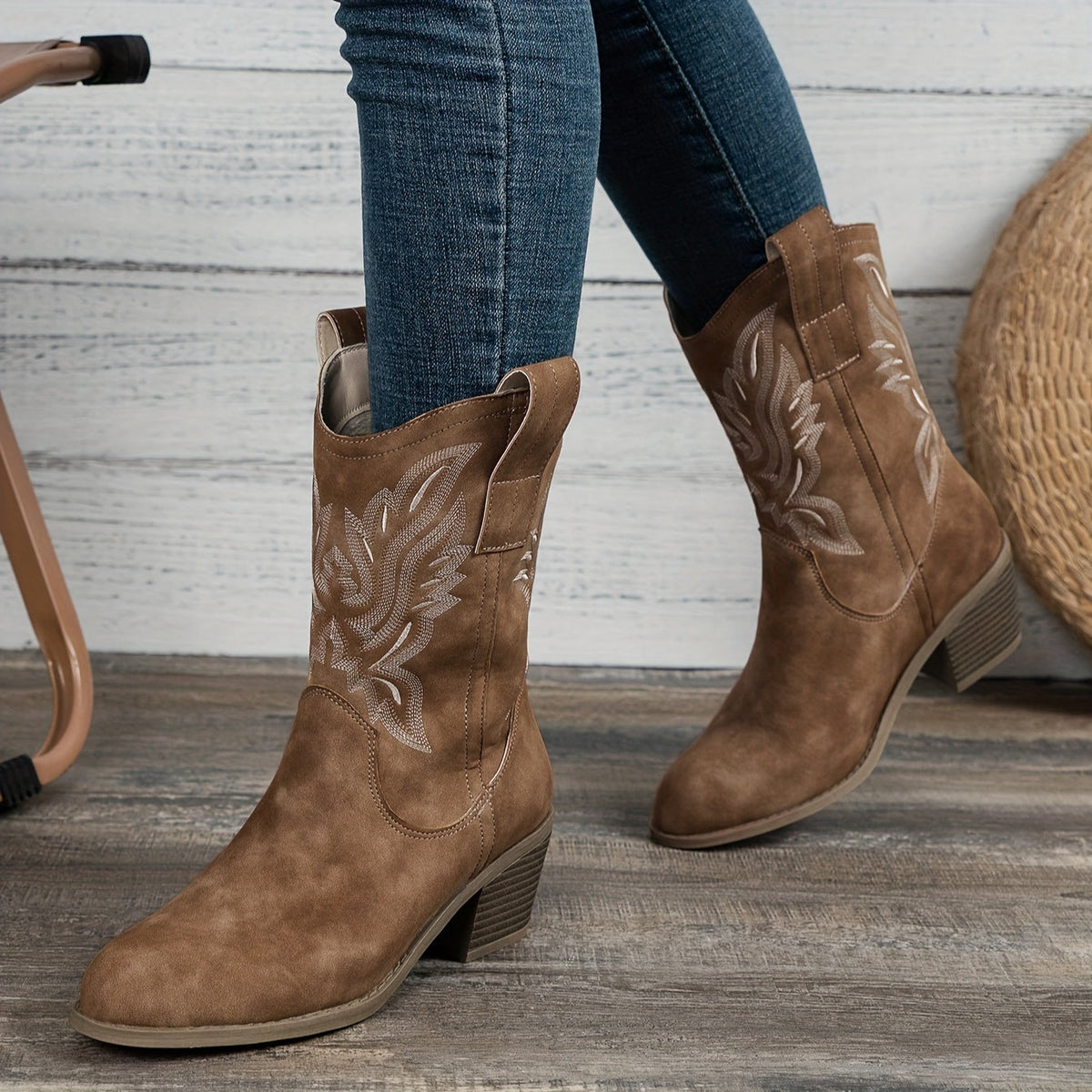Gemma | Embroidered Western Cowboy Block Heel Boots