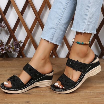 Delor | Floral Wedge Slides