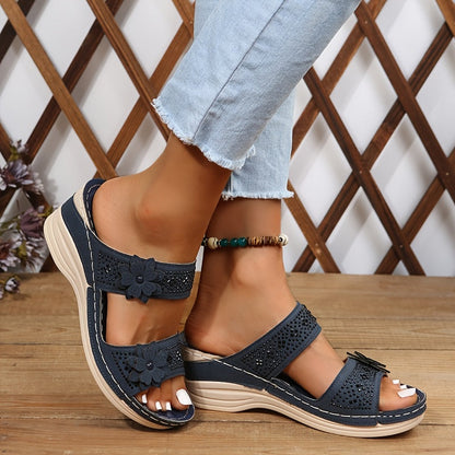 Delor | Floral Wedge Slides