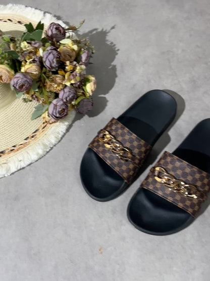 Milano | Casual Luxury for Every Day