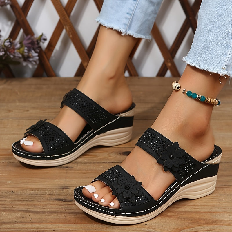 Delor | Floral Wedge Slides